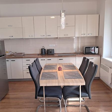 Apartmany Rubin Nesvady Bagian luar foto