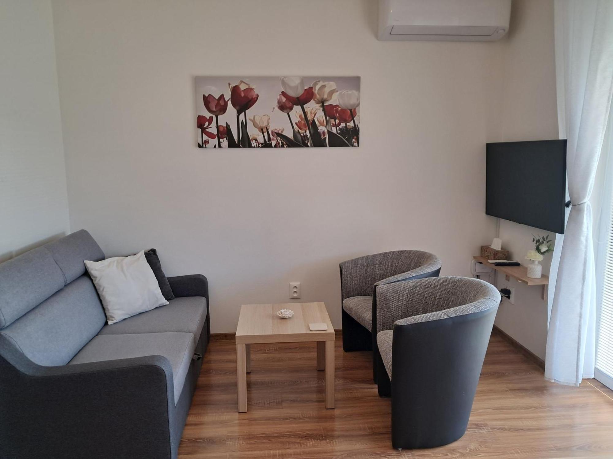 Apartmany Rubin Nesvady Bagian luar foto